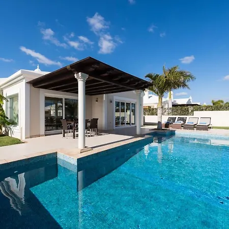 ヴィラ Puerto Del Carmen Sleeps 4 Pool Air Con Wifi *